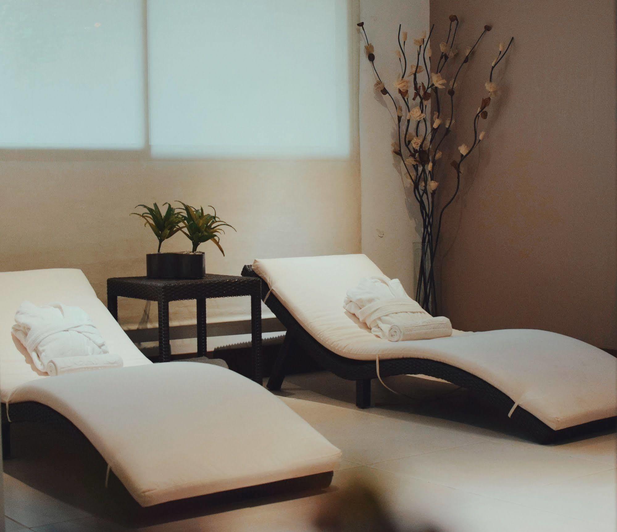 Hotel Lugano Suites Богота Экстерьер фото