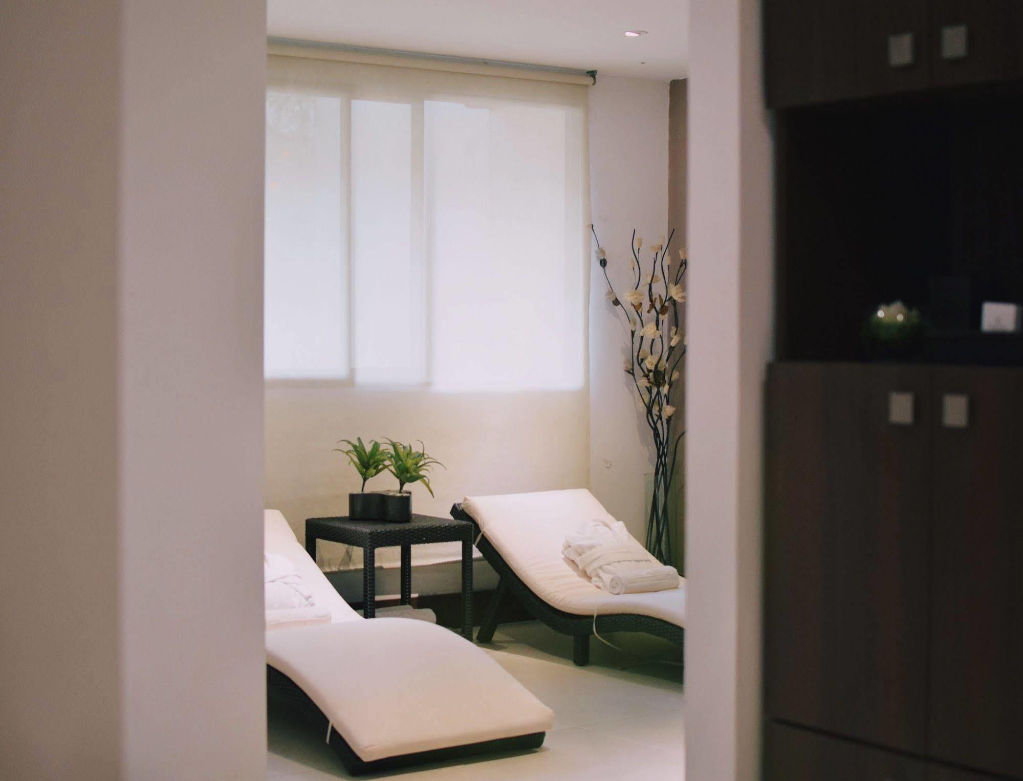 Hotel Lugano Suites Богота Экстерьер фото