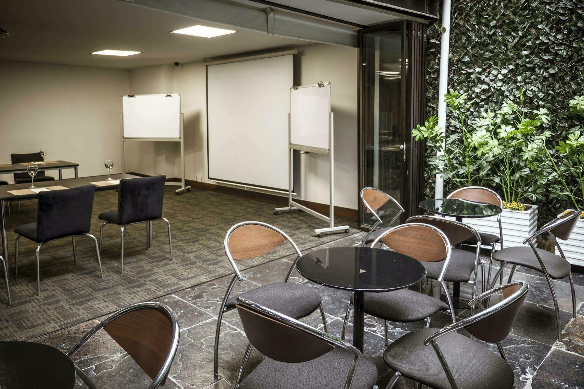 Hotel Lugano Suites Богота Экстерьер фото